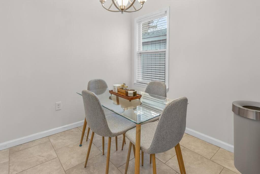 Family Style 5Br Home Mins From Buckroe Beach Hampton Buitenkant foto