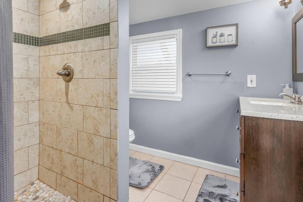 Family Style 5Br Home Mins From Buckroe Beach Hampton Buitenkant foto